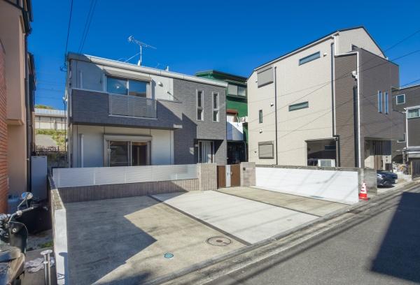 横浜市神奈川区三枚町の中古一戸建て