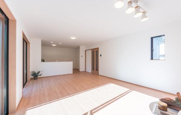 藤沢市西富２丁目の新築一戸建