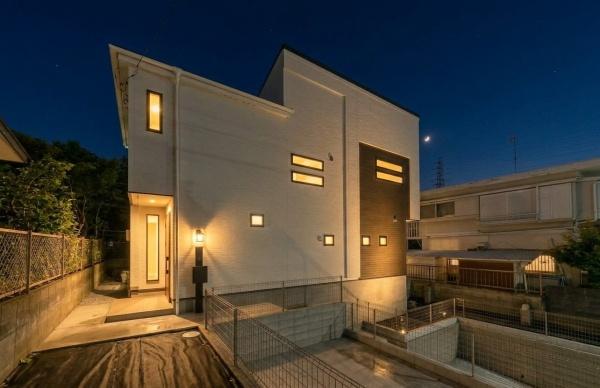 鎌倉市寺分３丁目の新築一戸建