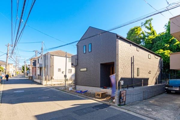 横浜市保土ケ谷区鎌谷町の新築一戸建