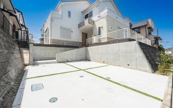 座間市緑ケ丘１丁目の新築一戸建