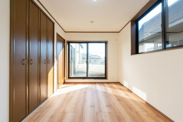 綾瀬市上土棚南２丁目の中古一戸建て