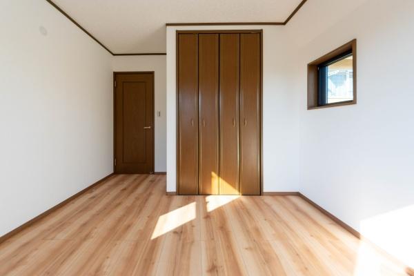 綾瀬市上土棚南２丁目の中古一戸建て