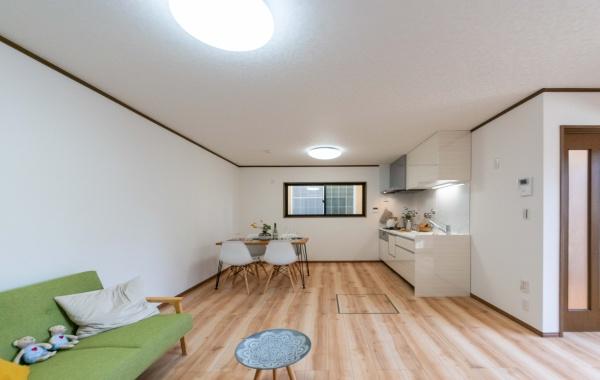 綾瀬市上土棚南２丁目の中古一戸建