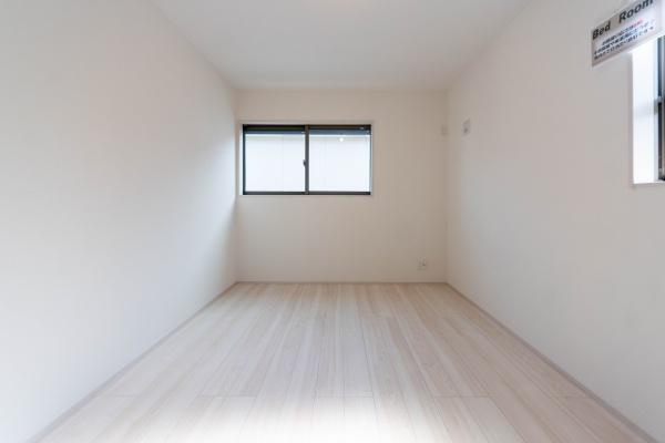 藤沢市石川５丁目の新築一戸建
