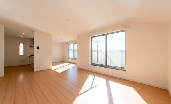 横浜市磯子区杉田８丁目の中古一戸建て