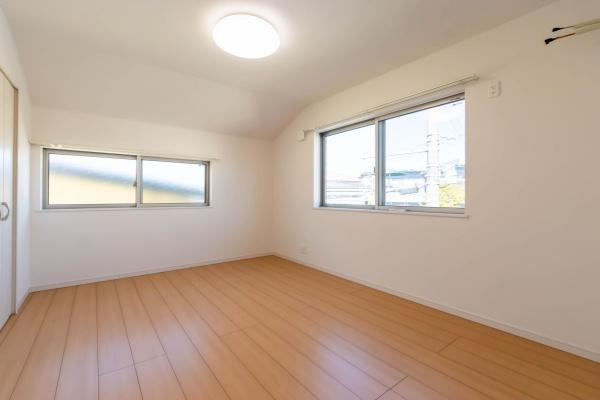 横浜市磯子区杉田８丁目の中古一戸建て
