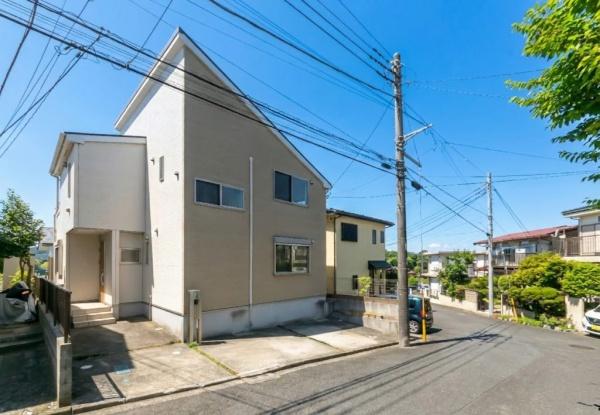 横浜市磯子区杉田８丁目の中古一戸建て