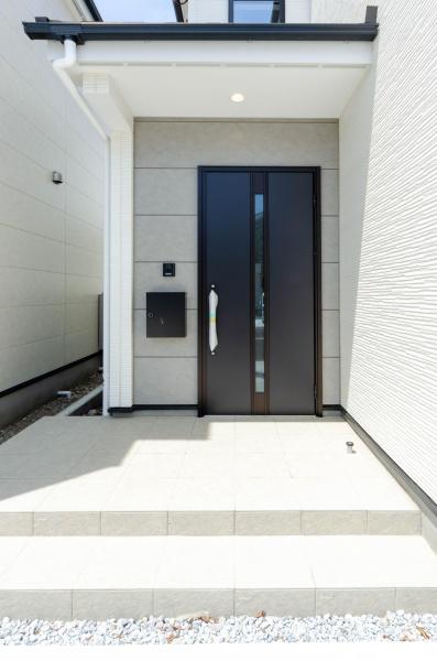 藤沢市本藤沢２丁目の新築一戸建