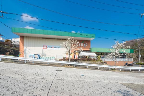 横浜市栄区庄戸３丁目の新築一戸建(ユーコープ上郷店)