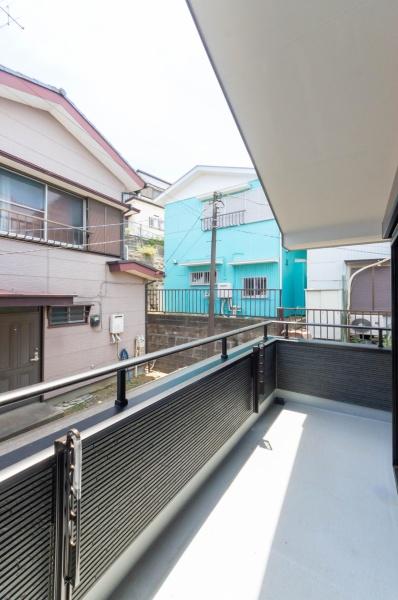 横浜市南区六ツ川２丁目の新築一戸建