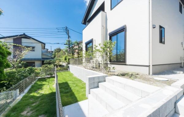 鎌倉市梶原３丁目の新築一戸建