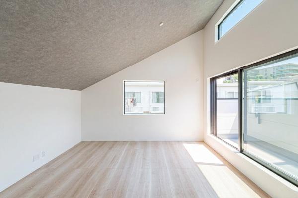 横浜市磯子区森６丁目の新築一戸建