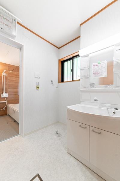 町田市本町田の中古一戸建て