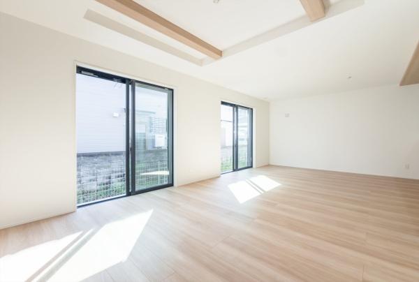 平塚市御殿４丁目の新築一戸建