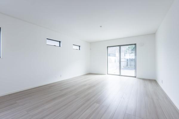 鎌倉市台４丁目の新築一戸建