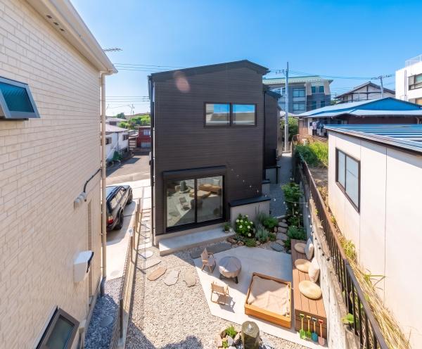 横浜市南区庚台の新築一戸建