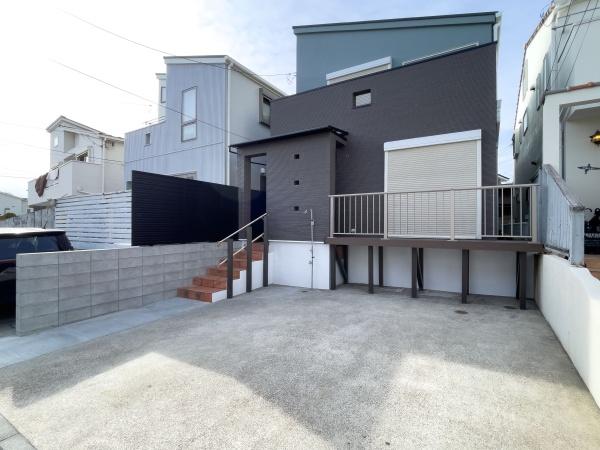 藤沢市片瀬２丁目の中古一戸建