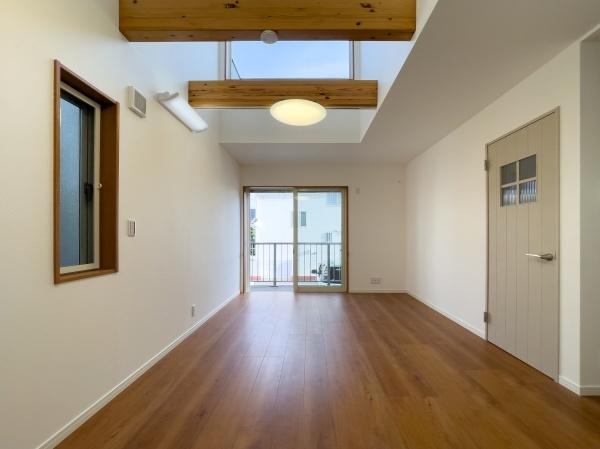 藤沢市片瀬２丁目の中古一戸建て