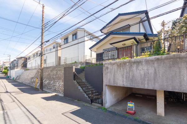 横浜市磯子区中原３丁目の中古一戸建て