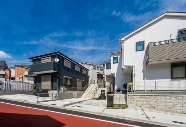 横浜市保土ケ谷区釜台町の新築一戸建