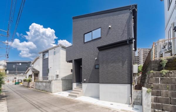 座間市相武台２丁目の新築一戸建