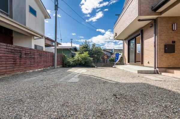 平塚市南金目の中古一戸建