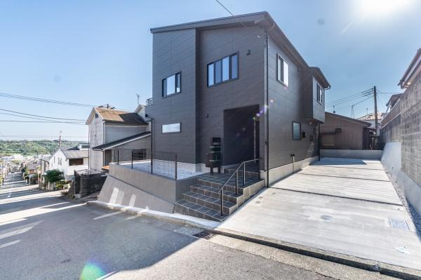横浜市港南区日野４丁目の新築一戸建