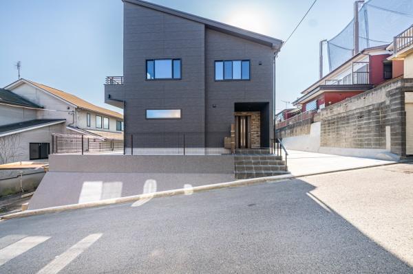 横浜市港南区日野４丁目の新築一戸建