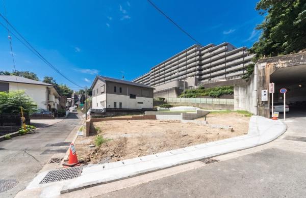横浜市南区堀ノ内町２丁目の新築一戸建