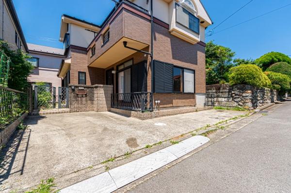 横浜市旭区白根６丁目の中古一戸建て