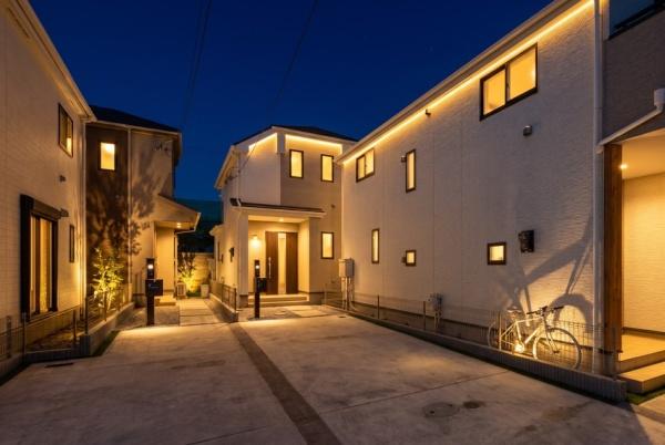 茅ヶ崎市東海岸南４丁目の中古一戸建