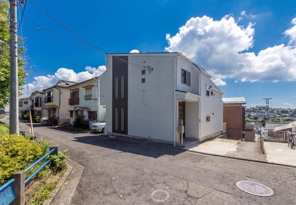 横浜市西区久保町の中古一戸建