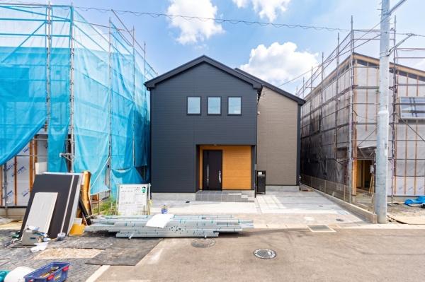 藤沢市本藤沢２丁目の新築一戸建