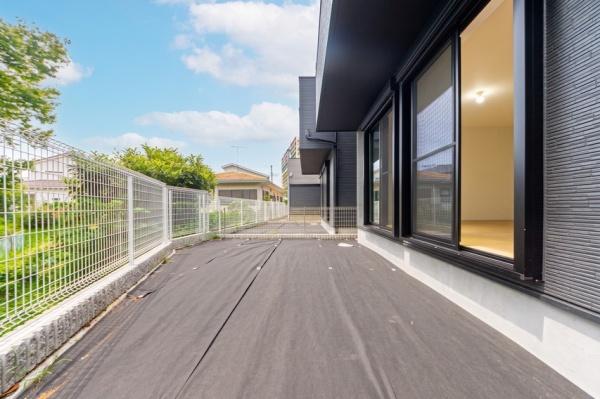 藤沢市本藤沢２丁目の新築一戸建