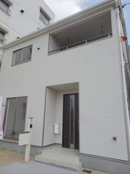 刈谷市半城土中町３丁目の新築一戸建