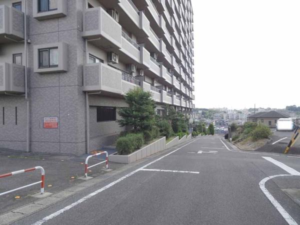 アピエス共和・イーストヒルズ