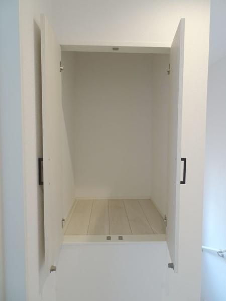 高浜市屋敷町３丁目の新築一戸建