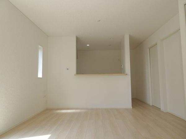 知立市昭和４丁目の新築一戸建