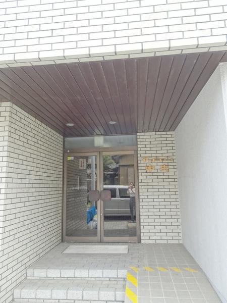 マンション中央