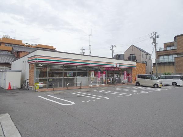 碧南市沢渡町の土地(セブンイレブン碧南市役所前店)