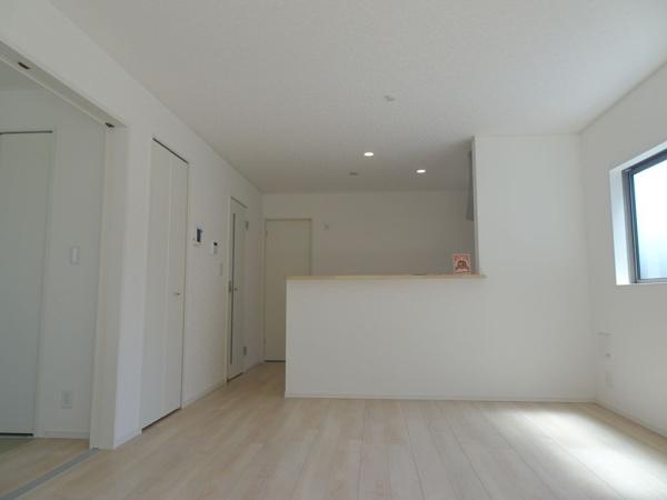安城市根崎町西根の新築一戸建