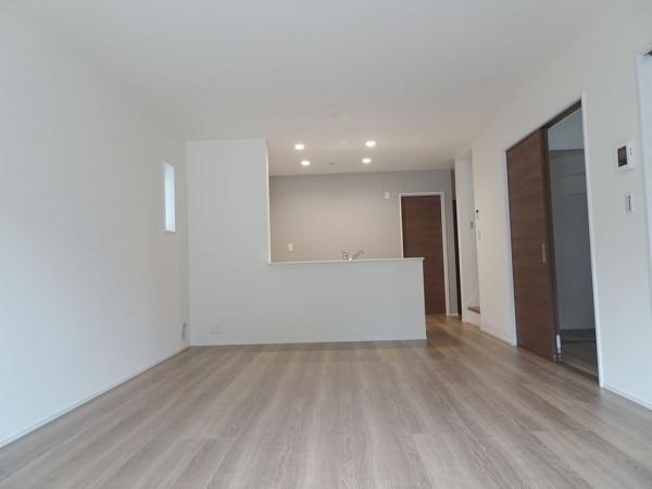 知立市新林町の新築一戸建