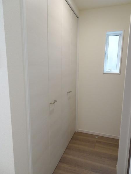 知立市牛田1丁目の新築一戸建(収納)