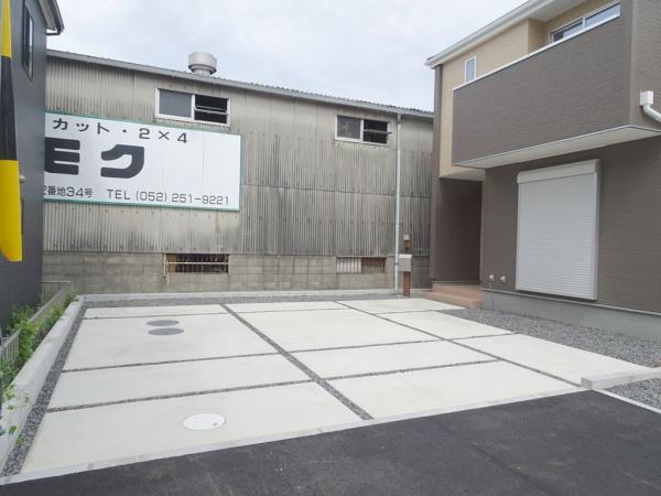 知立市牛田1丁目の新築一戸建(駐車場)