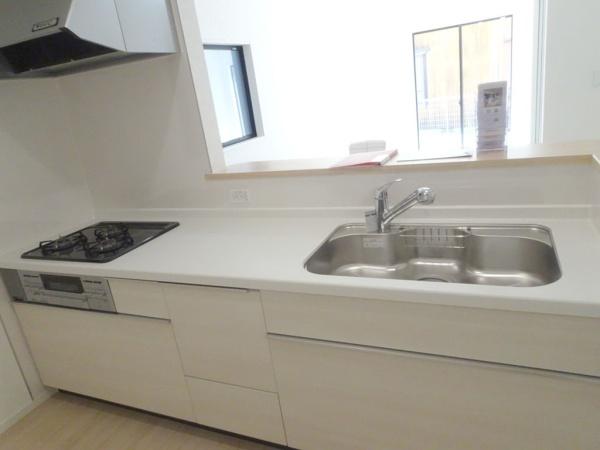 高浜市向山町５丁目の新築一戸建