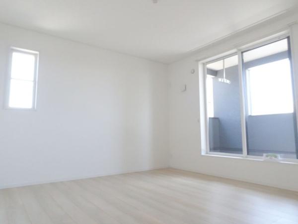 高浜市芳川町２丁目の中古一戸建て