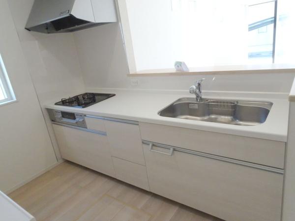 高浜市芳川町２丁目の中古一戸建