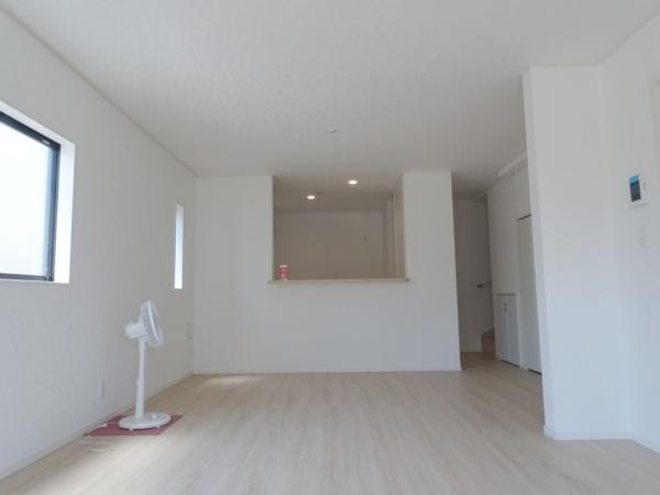 安城市池浦町小山西の新築一戸建