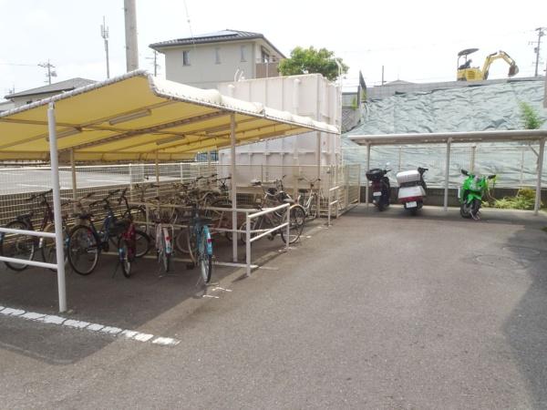 刈谷アイリス